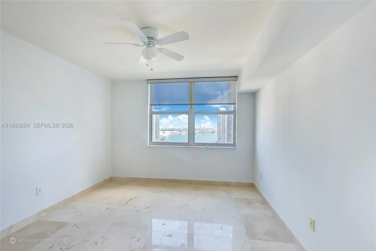 31 SE 5th St # 2708, Miami, FL 33131 photo 6