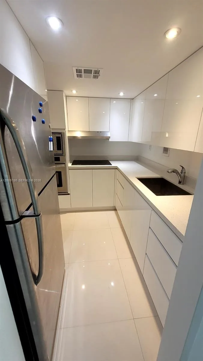 1200 West Ave # PH18, Miami Beach, FL 33139 photo 2