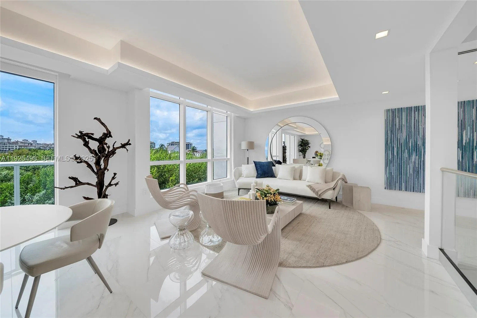 100 S Pointe Dr # TH-13, Miami Beach, FL 33139 photo 3