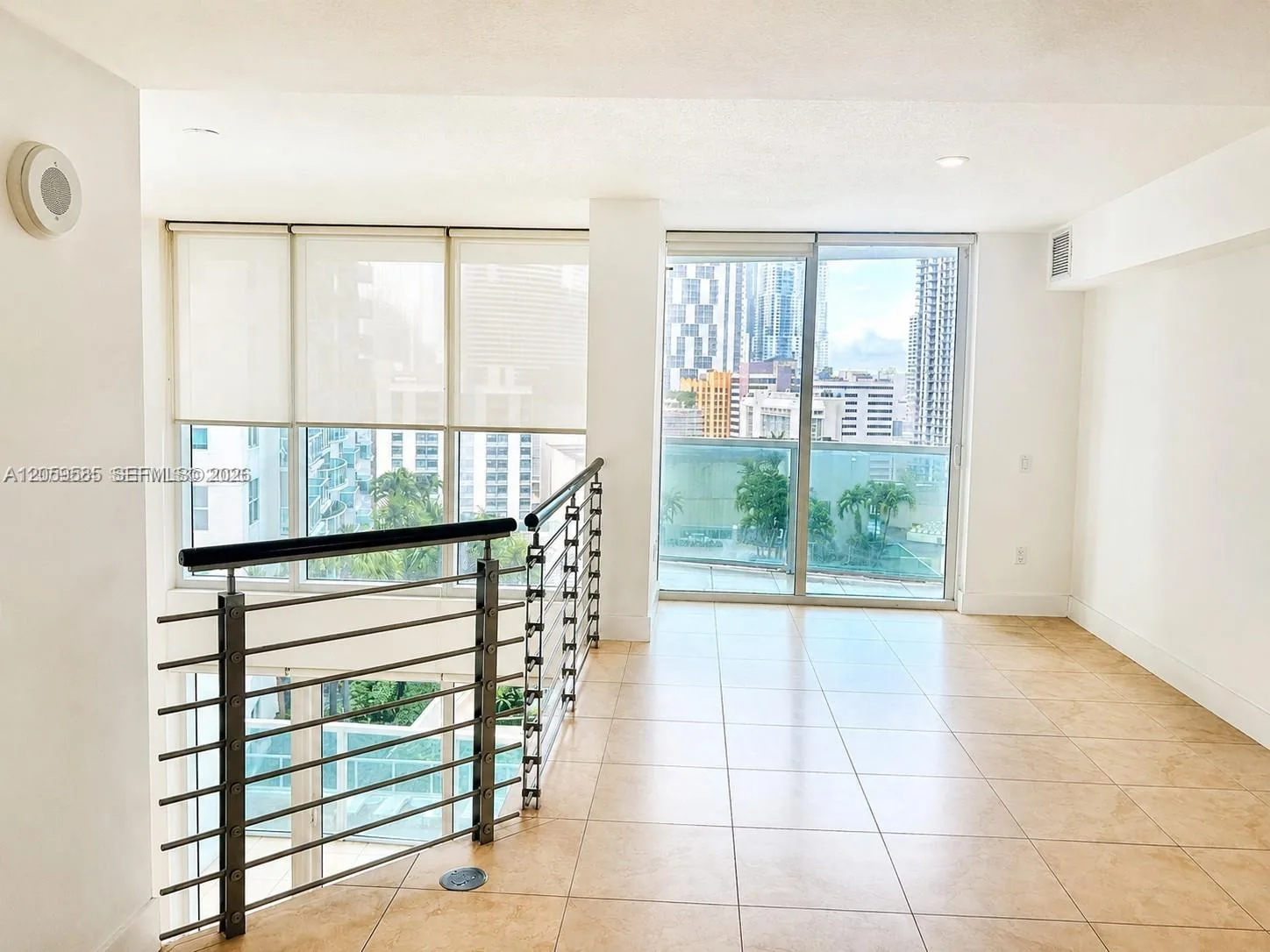 41 SE 5th St # 907, Miami, FL 33131
