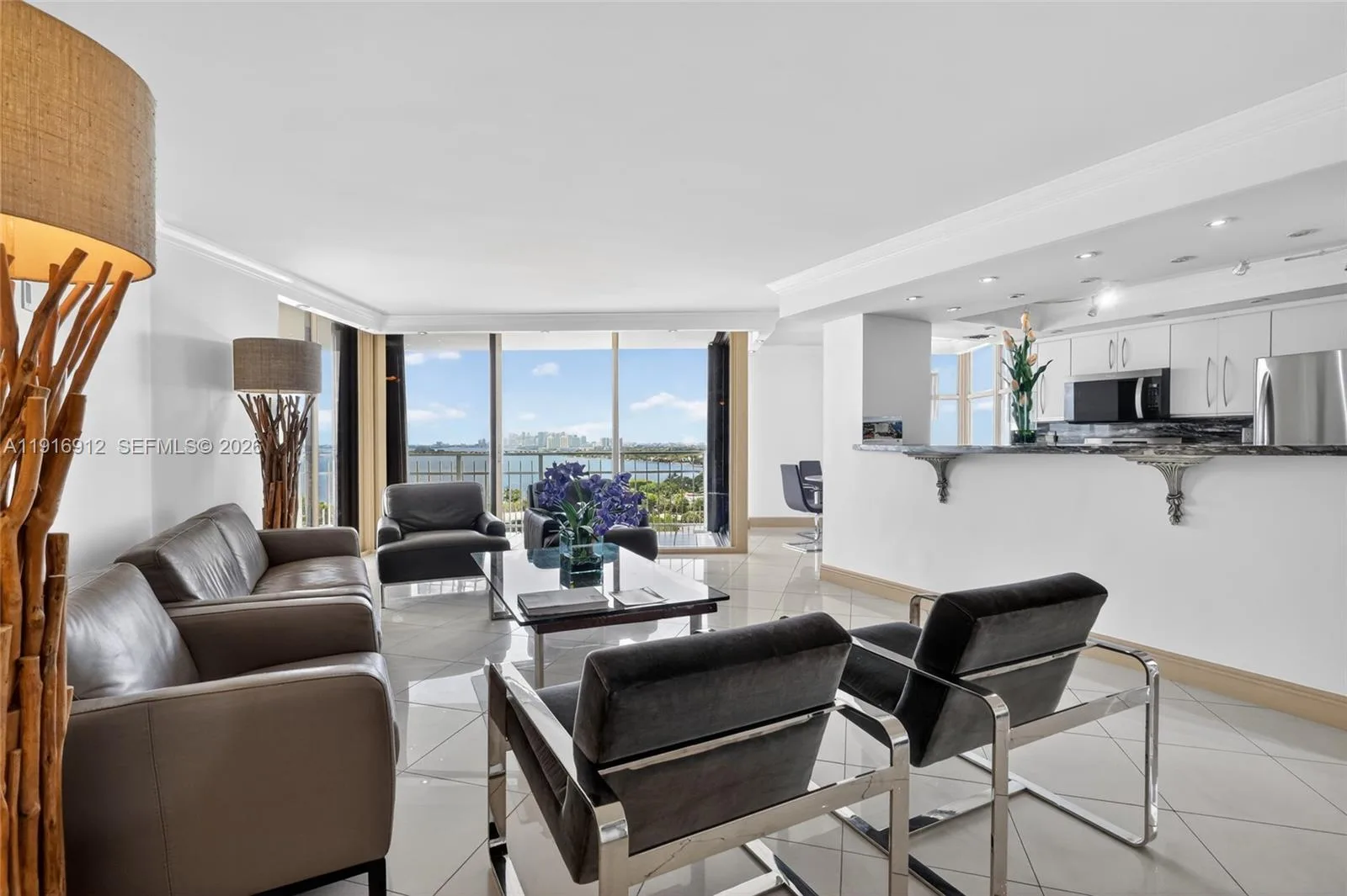 4000 Towerside Ter # 1612, Miami, FL 33138
