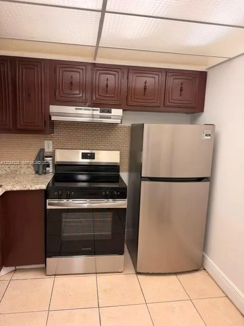 498 NW 165th St Rd # D-204, Miami, FL 33169