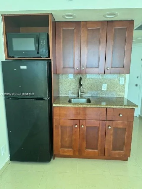 5445 Collins Ave # 1602, Miami Beach, FL 33140 photo 11