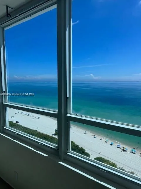 5445 Collins Ave # 1602, Miami Beach, FL 33140 photo 3