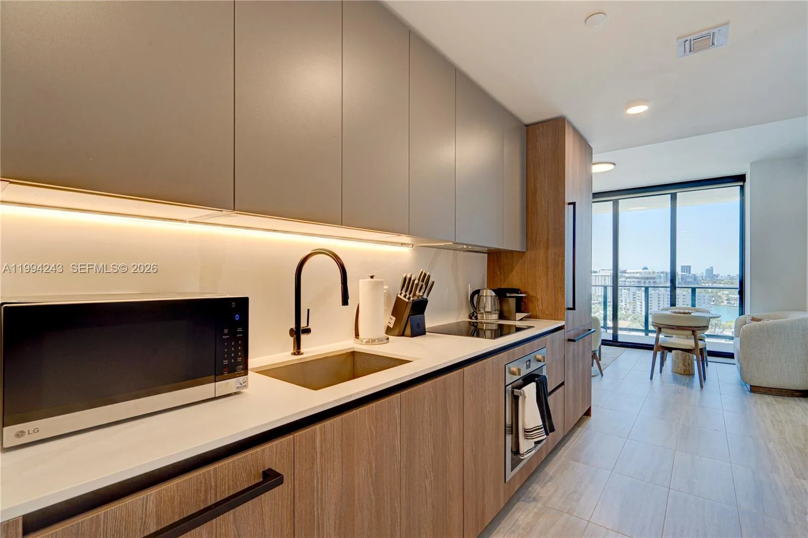 580 72nd St # 1708, Miami Beach, FL 33141 photo 7