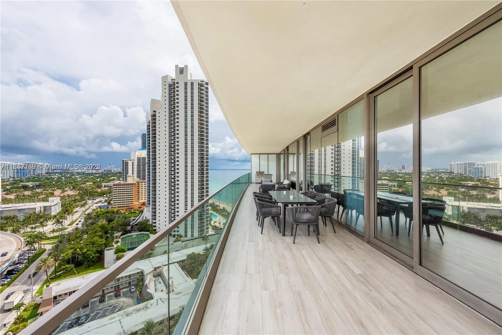 18975 Collins Ave # 1605, Sunny Isles Beach, FL 33160 photo 5