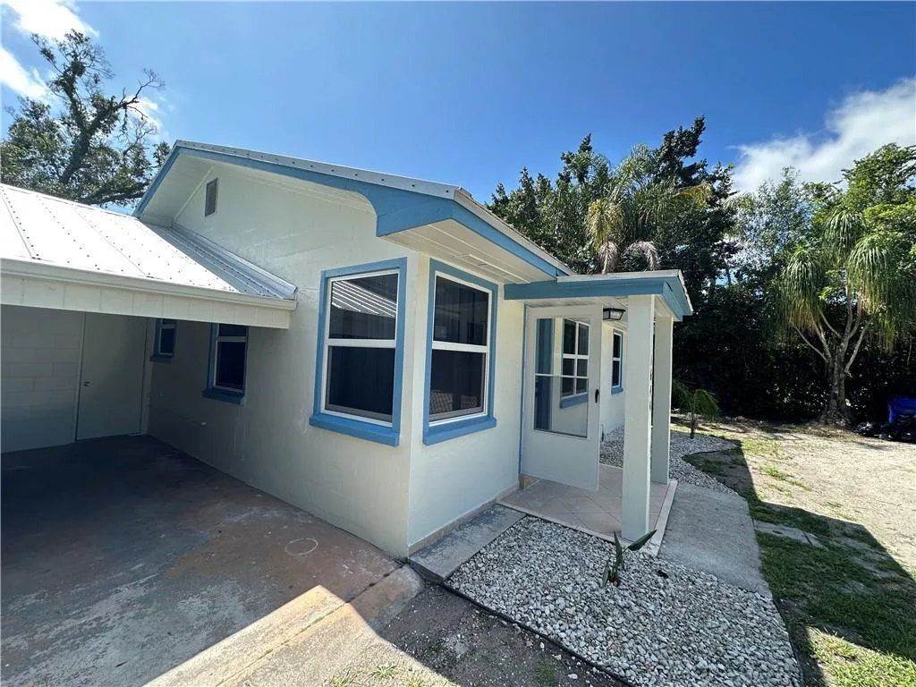 1644 26th Avenue, Vero Beach, FL 32960 photo 3