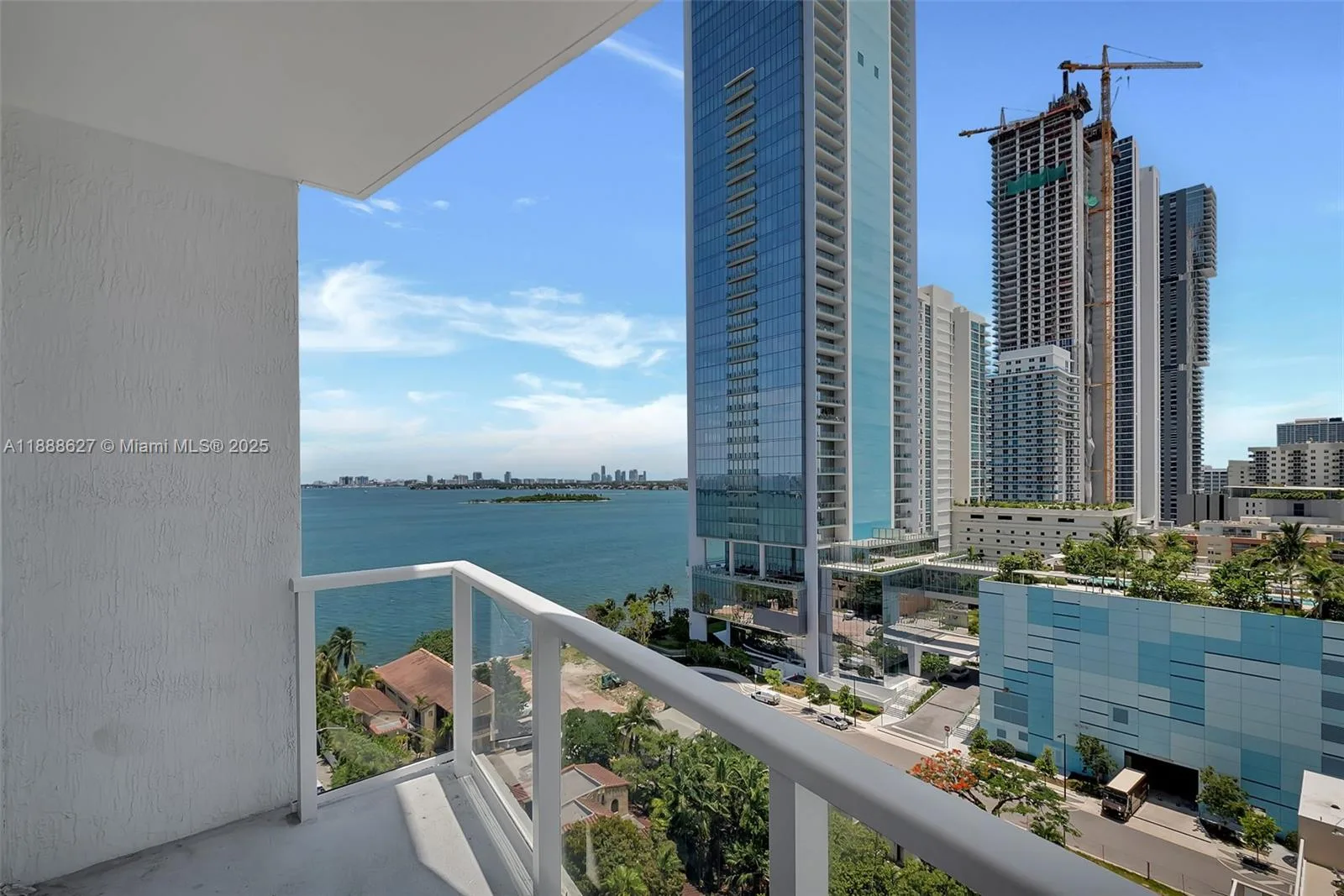 601 NE 27th St # 1206, Miami, FL 33137