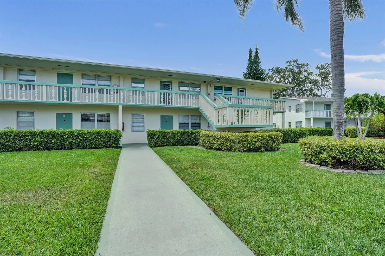 358 Oakridge T # 358, Deerfield Beach, FL 33442