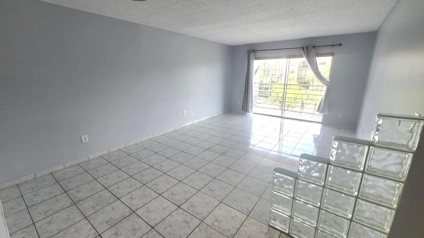 2800 NW 56th Avenue # G406, Lauderhill, FL 33313 photo 2