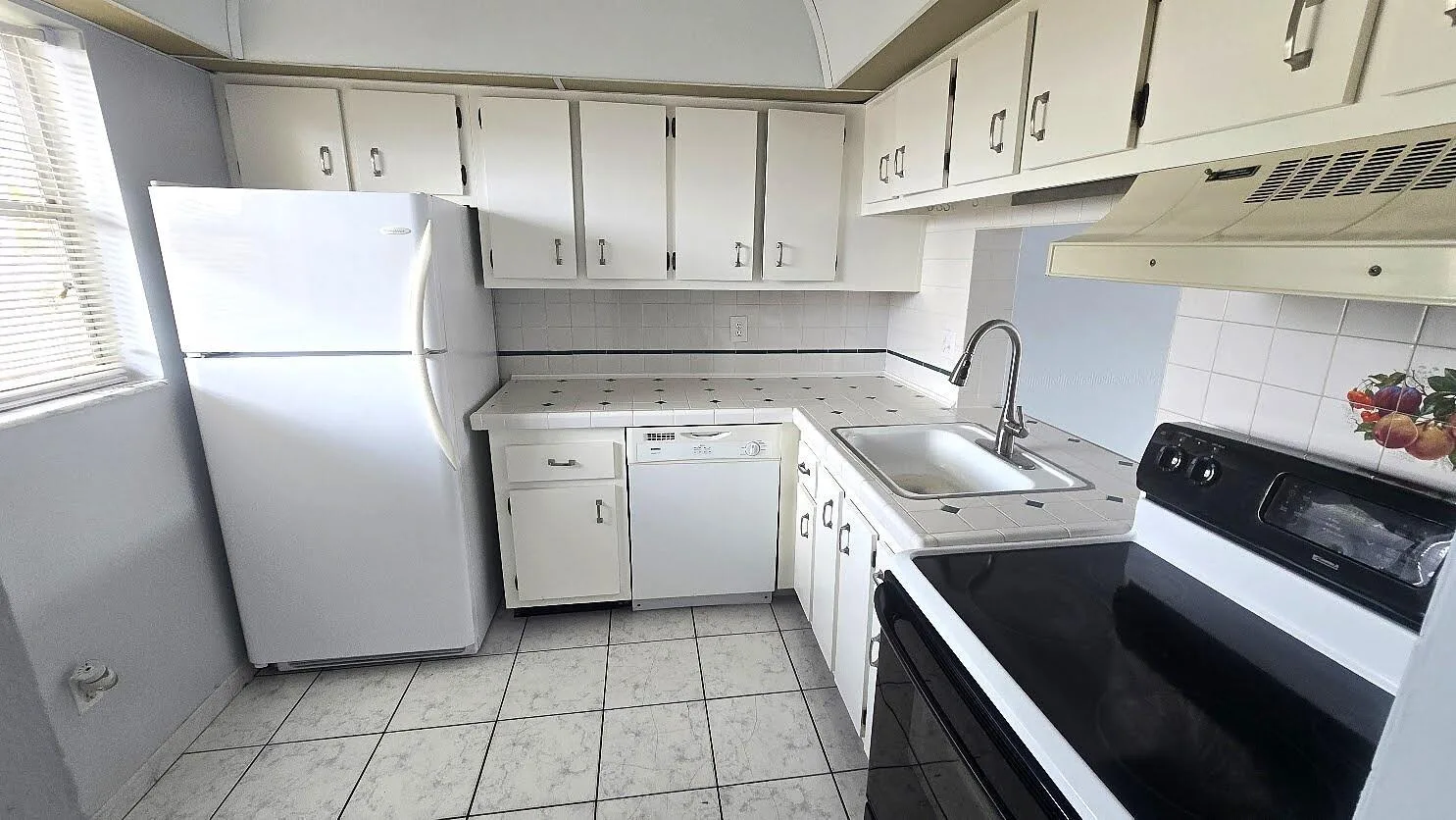 2800 NW 56th Avenue # G406, Lauderhill, FL 33313 photo 8