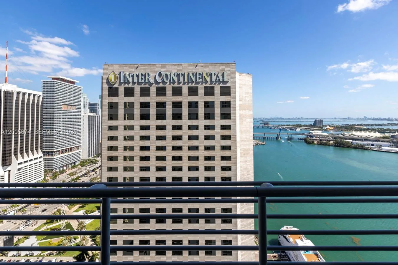335 S BISCAYNE BL # 3408, Miami, FL 33131 photo 7