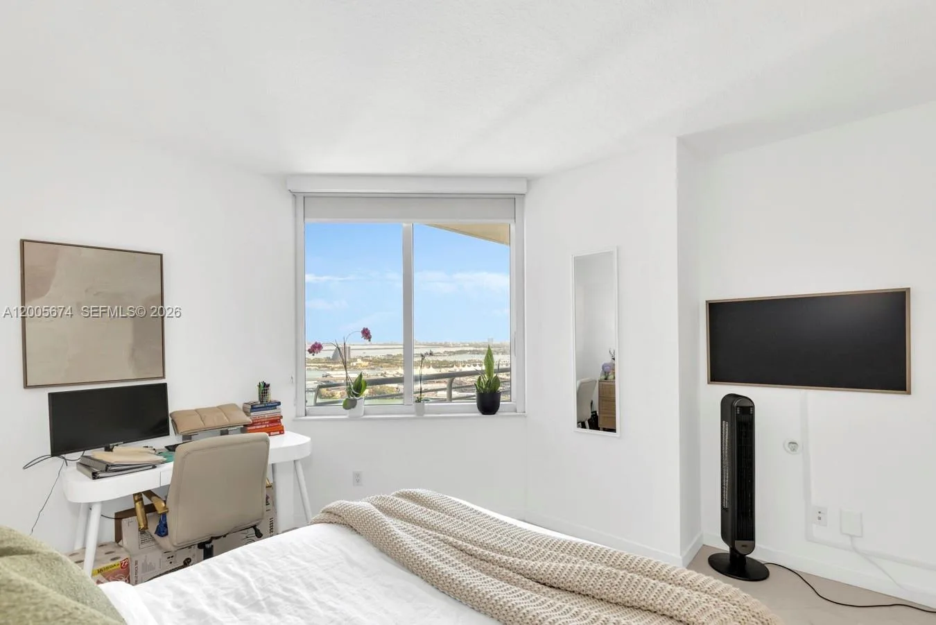 335 S BISCAYNE BL # 3408, Miami, FL 33131 photo 9