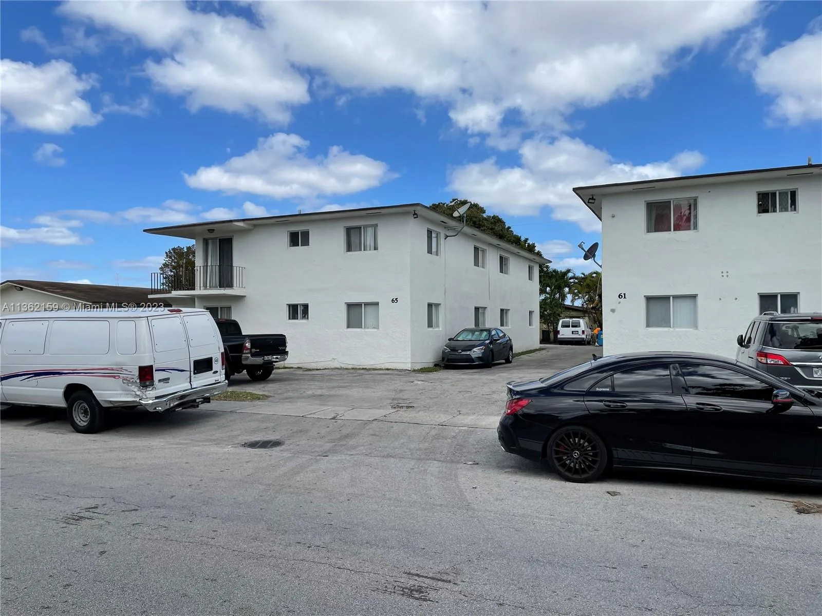 61 W 13th St, Hialeah, FL 33010 photo 3
