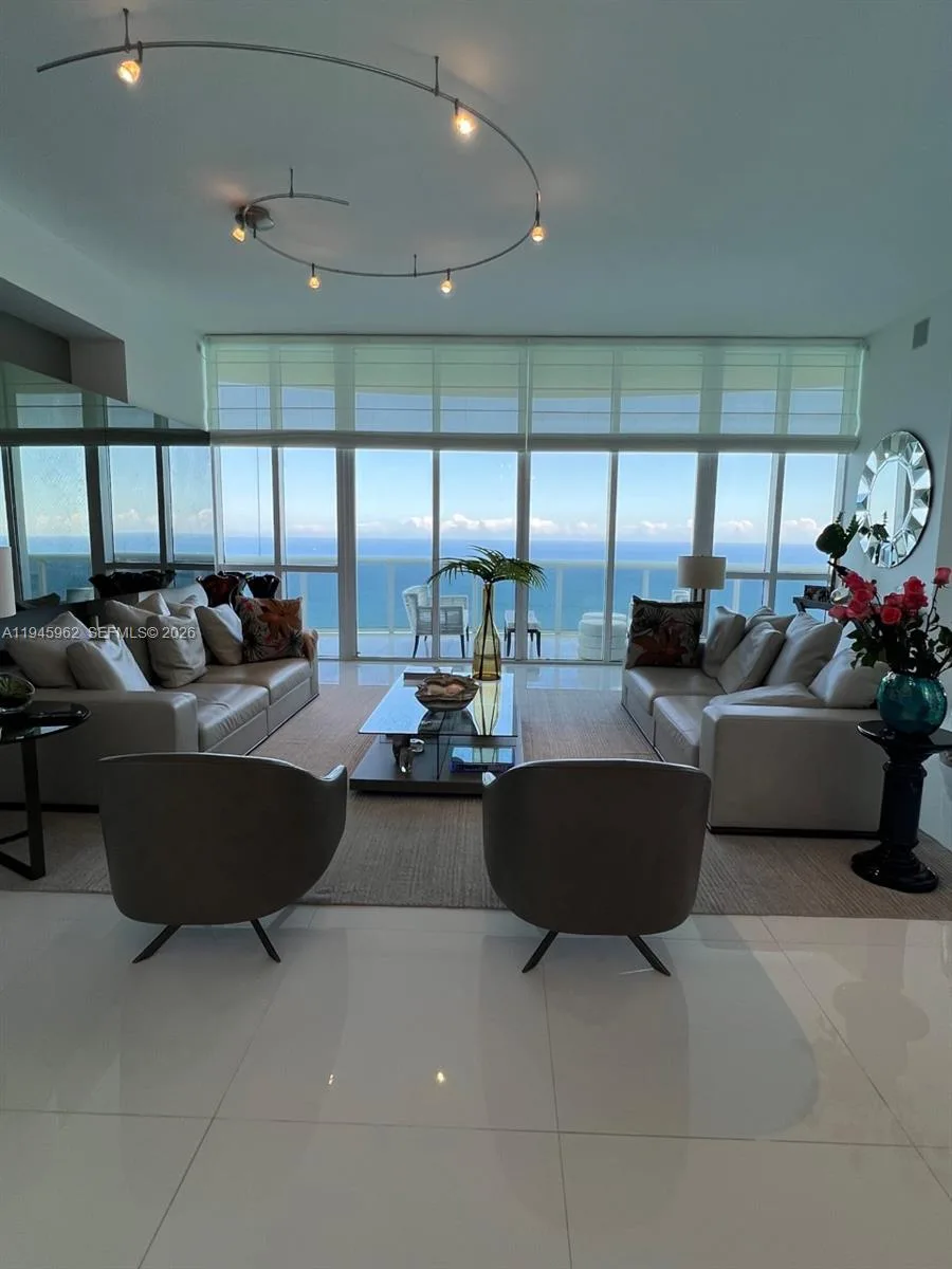 15811 Collins Ave # 4101, Sunny Isles Beach, FL 33160
