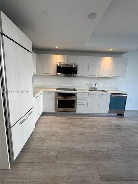 55 SW 9th St # 3307, Miami, FL 33130 photo 4