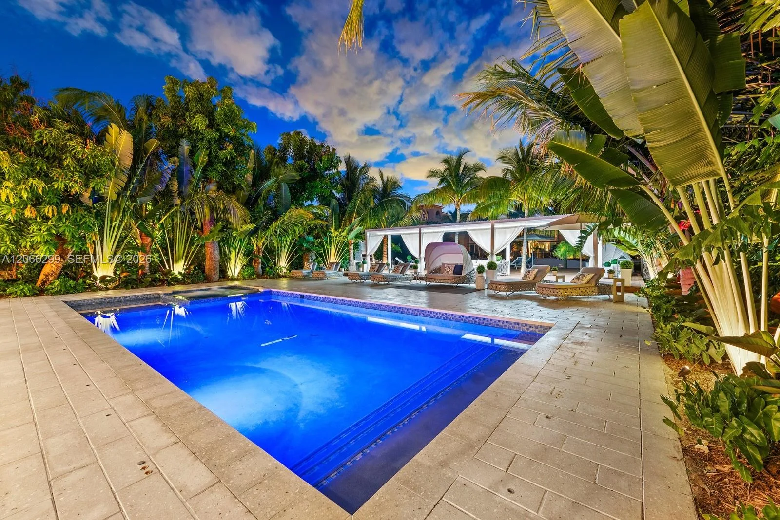 3734 Chase Ave, Miami Beach, FL 33140