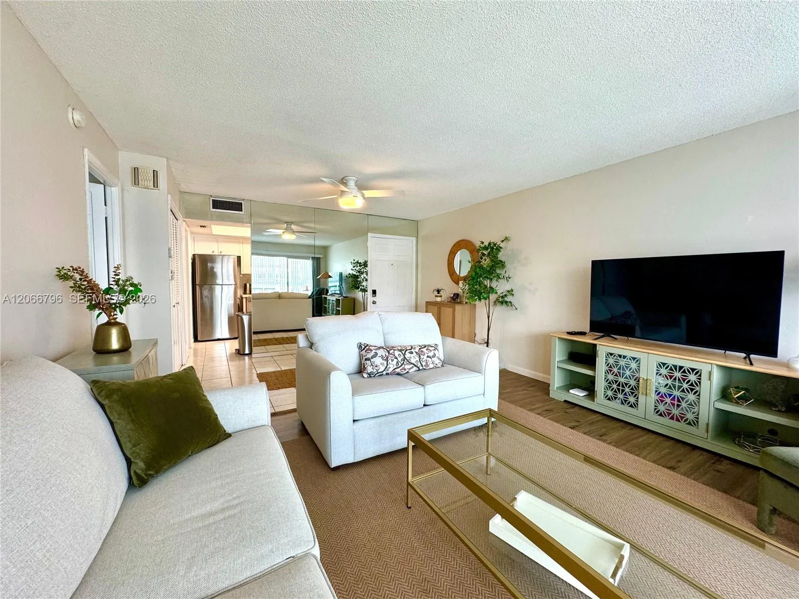 3000 NE 48th St # 203, Fort Lauderdale, FL 33308