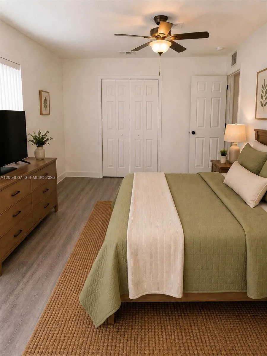 1505 Arrowhead Drive, Sun City Center, FL 33573 photo 12