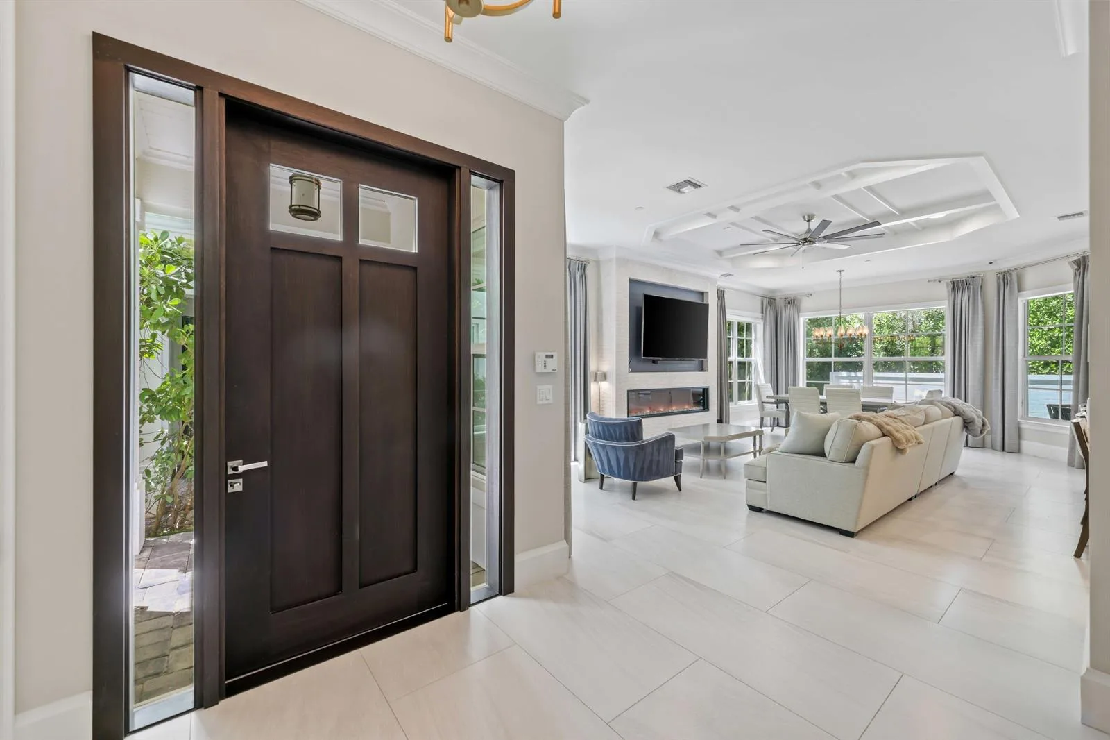 957 Sweetwater Lane, Boca Raton, FL 33431 photo 3