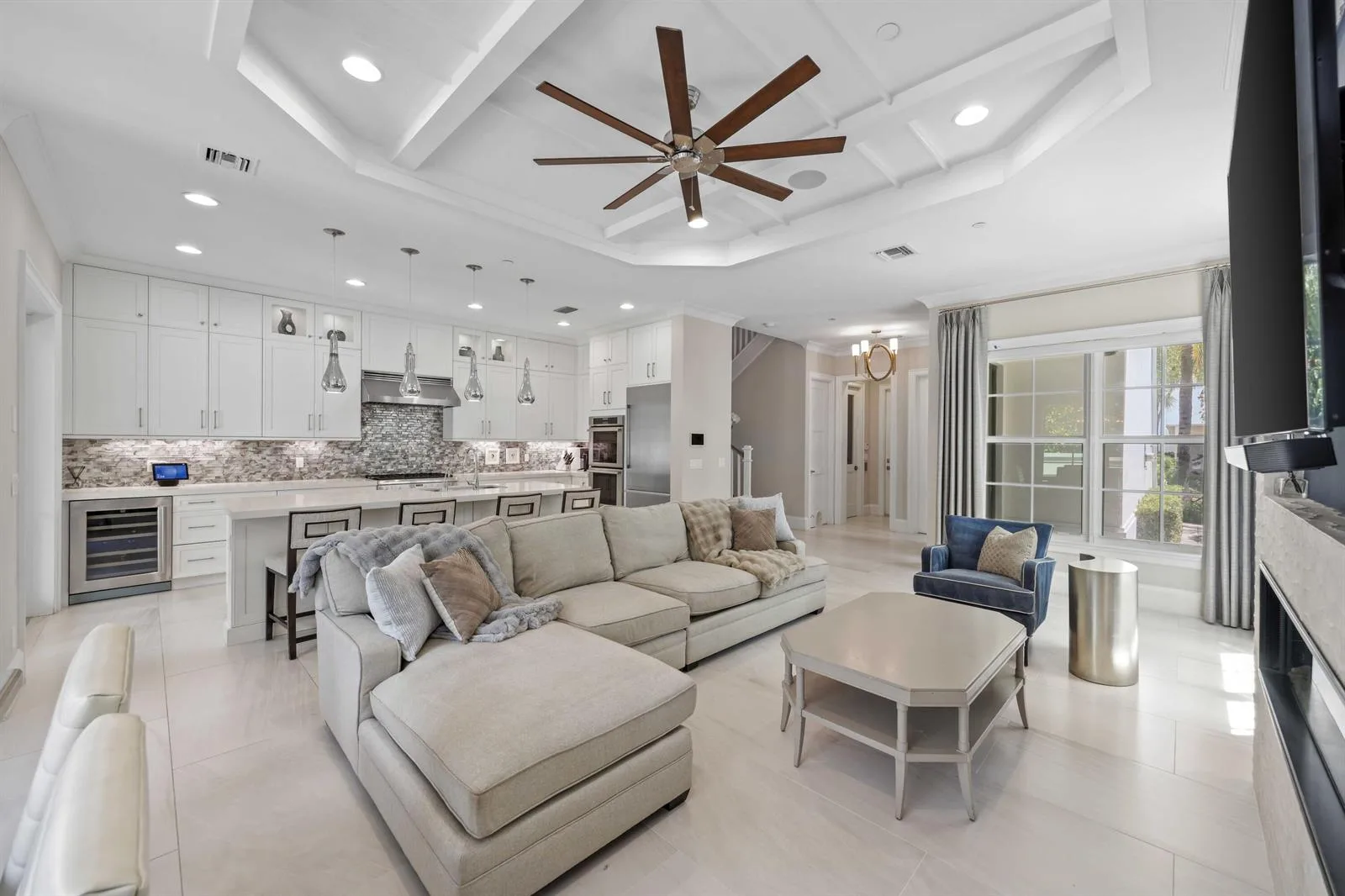 957 Sweetwater Lane, Boca Raton, FL 33431 photo 7