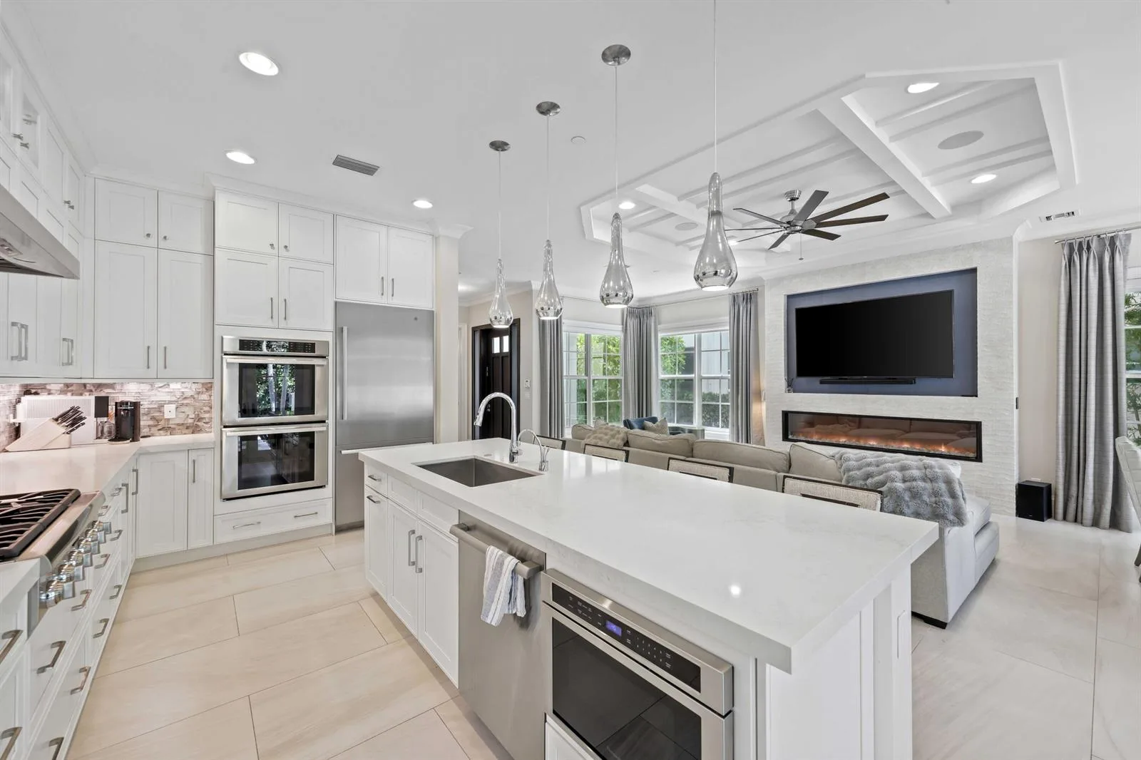 957 Sweetwater Lane, Boca Raton, FL 33431 photo 8