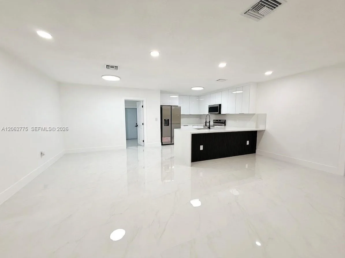 17800 NW 8th Ave, Miami Gardens, FL 33169 photo 5