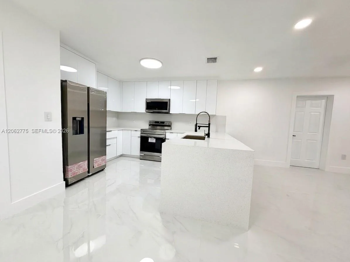 17800 NW 8th Ave, Miami Gardens, FL 33169 photo 6