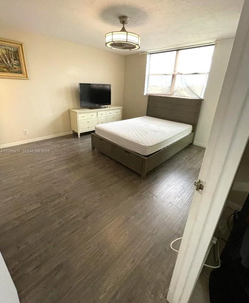 2821 Somerset Dr # 312, Lauderdale Lakes, FL 33311 photo 11
