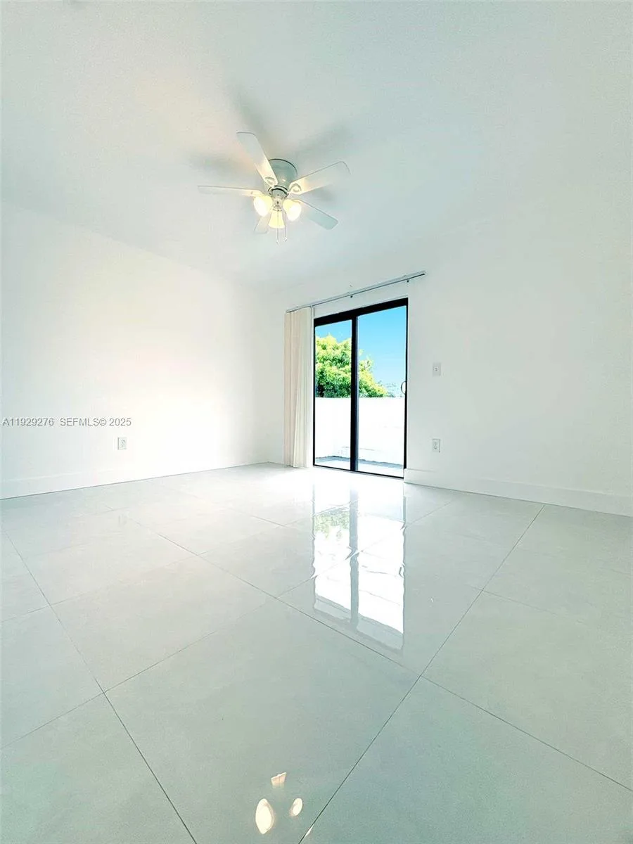 3079 NW 11th St # 3065, Miami, FL 33125
