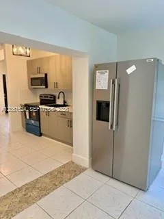 6110 Monroe St, Hollywood, FL 33023 photo 5