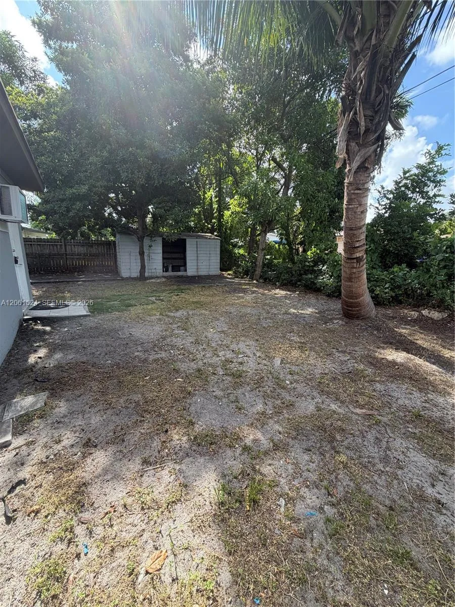 6110 Monroe St, Hollywood, FL 33023 photo 9