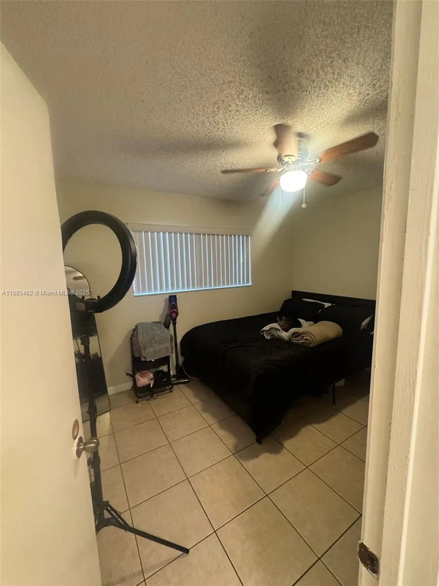6900 SW 39th St # 106J, Davie, FL 33314 photo 2