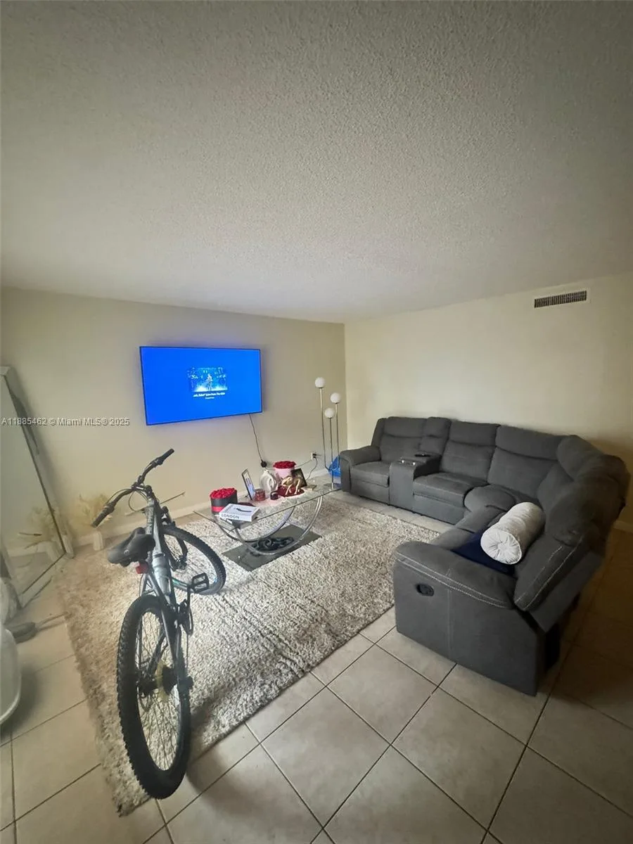 6900 SW 39th St # 106J, Davie, FL 33314 photo 9