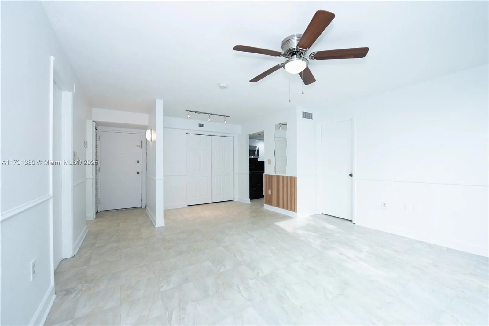 1720 NW N River Dr # 607, Miami, FL 33125 photo 13