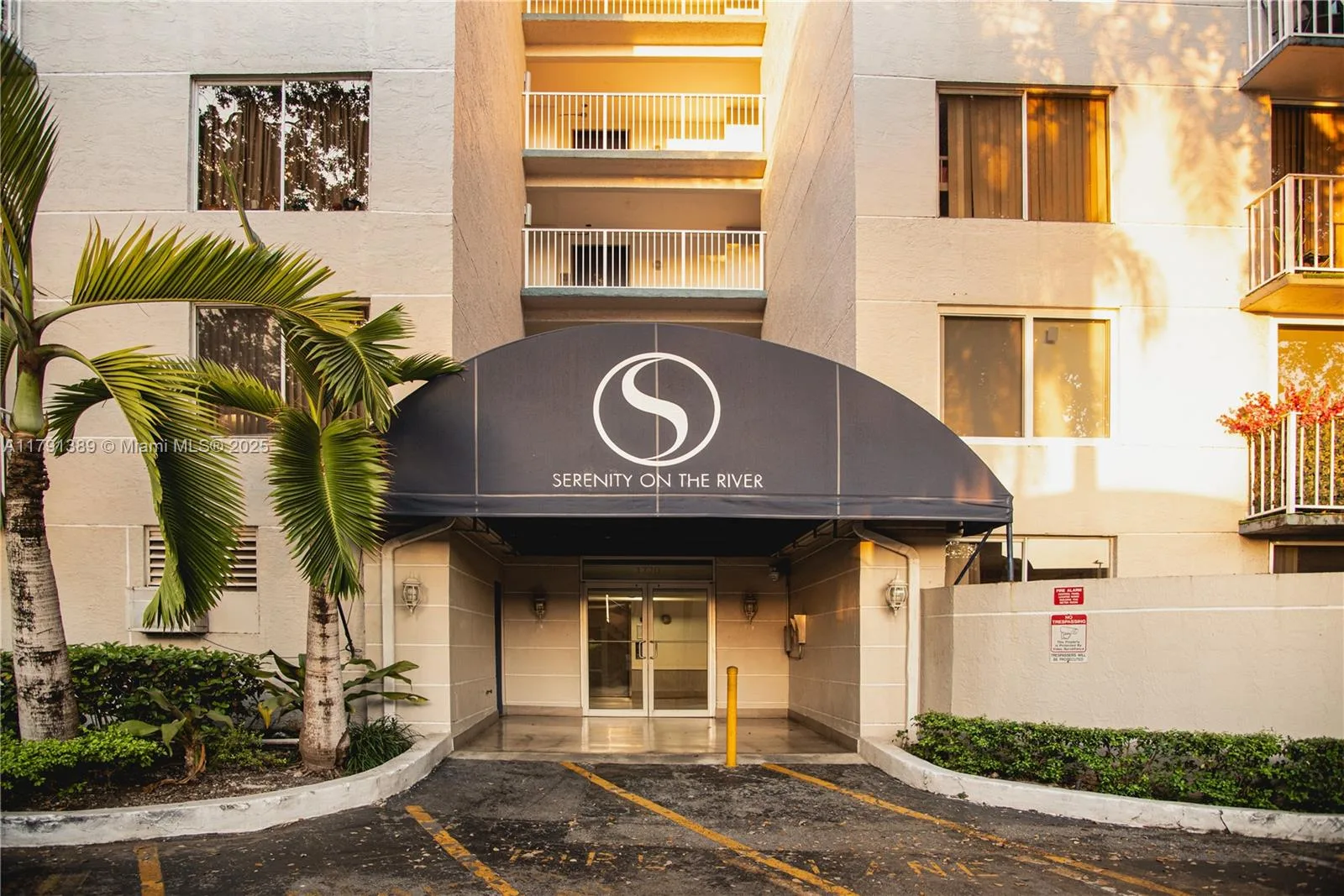 1720 NW N River Dr # 607, Miami, FL 33125 photo 2
