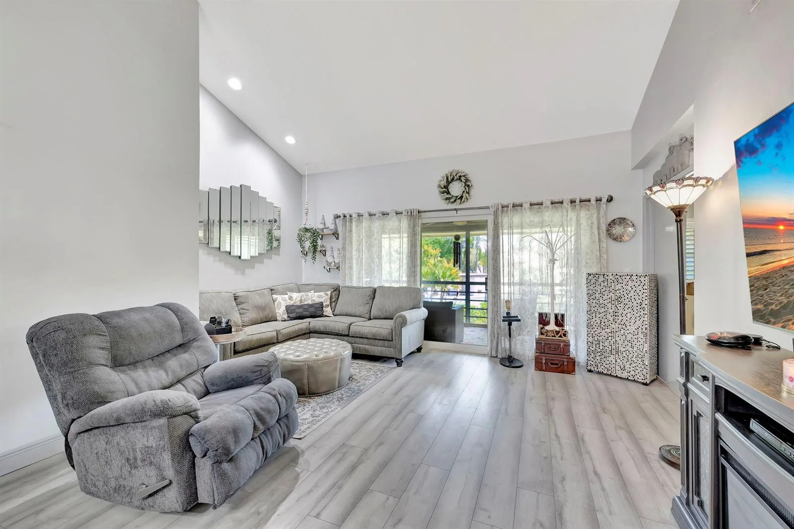 8799 Holly Court # 202, Tamarac, FL 33321 photo 9