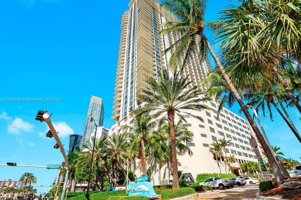 16699 Collins Ave # 1806, Sunny Isles Beach, FL 33160