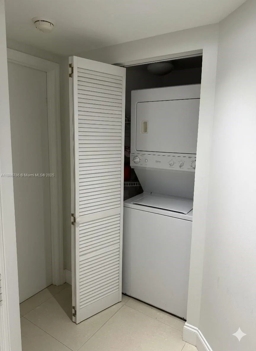 16699 Collins Ave # 1806, Sunny Isles Beach, FL 33160 photo 10