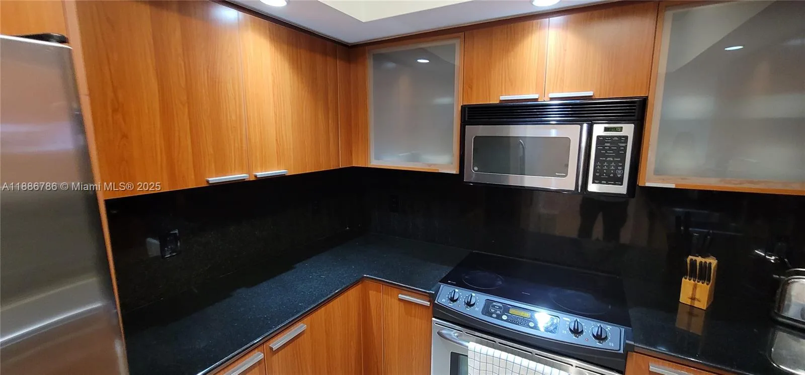16699 Collins Ave # 1806, Sunny Isles Beach, FL 33160 photo 4