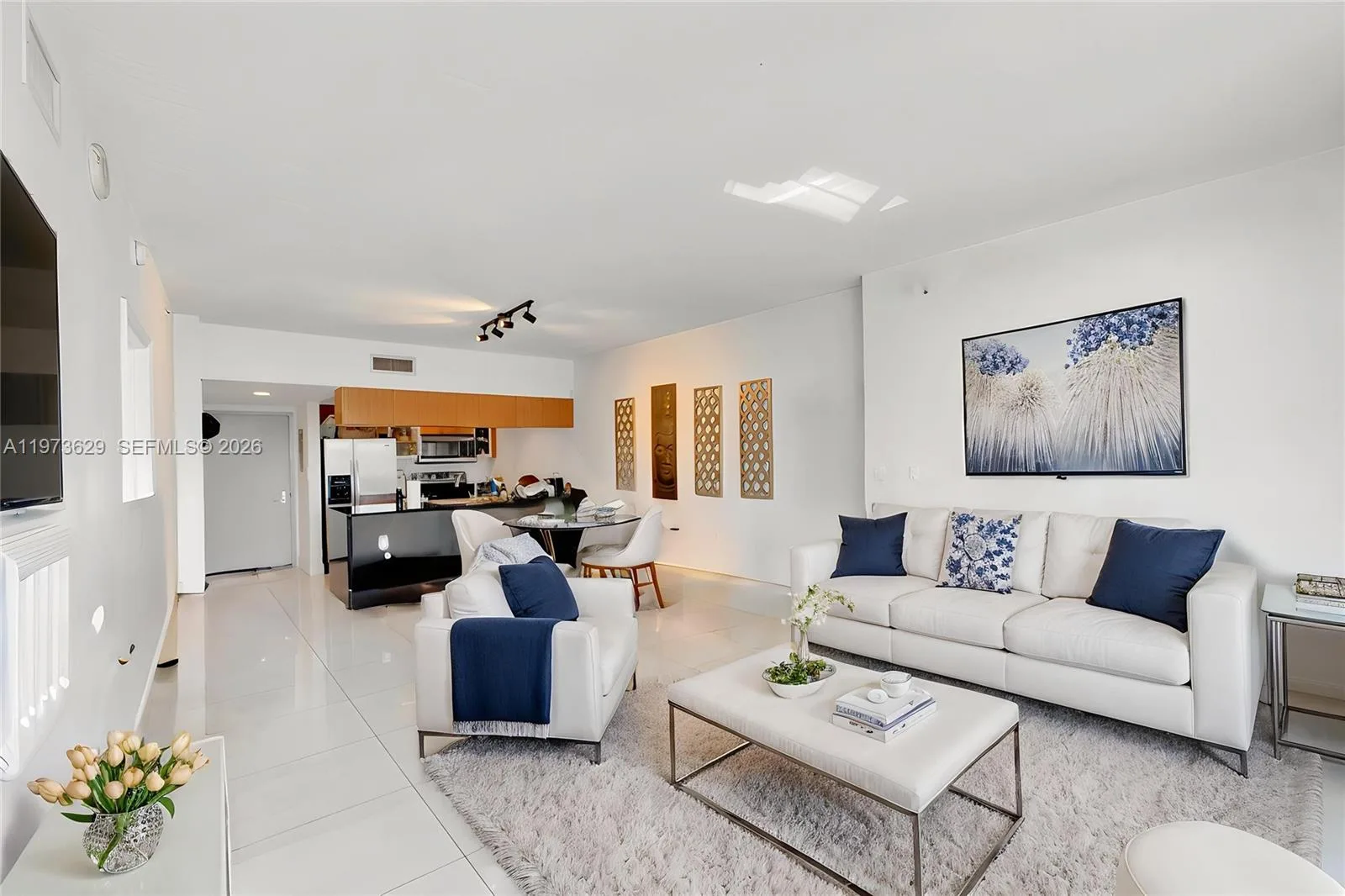 1750 N Bayshore Dr # 2510, Miami, FL 33132 photo 3