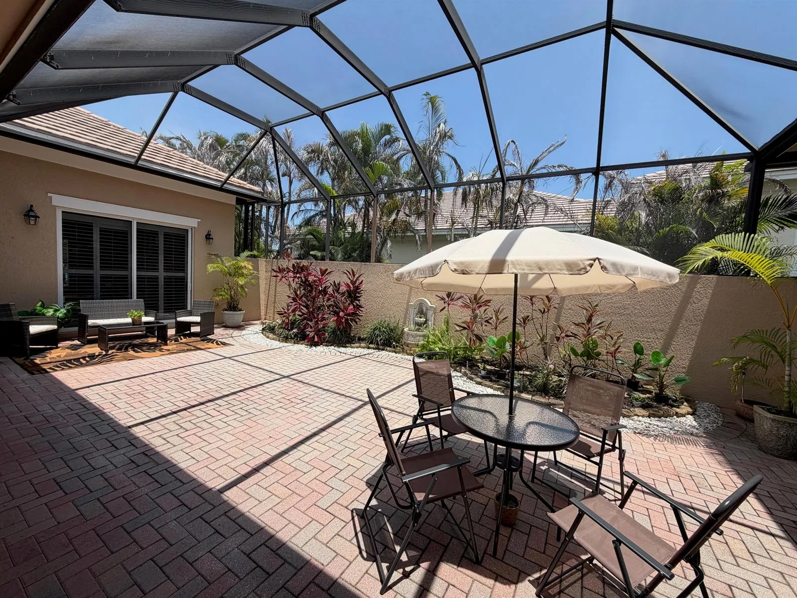 1208 Riverwind Circle, Vero Beach, FL 32967