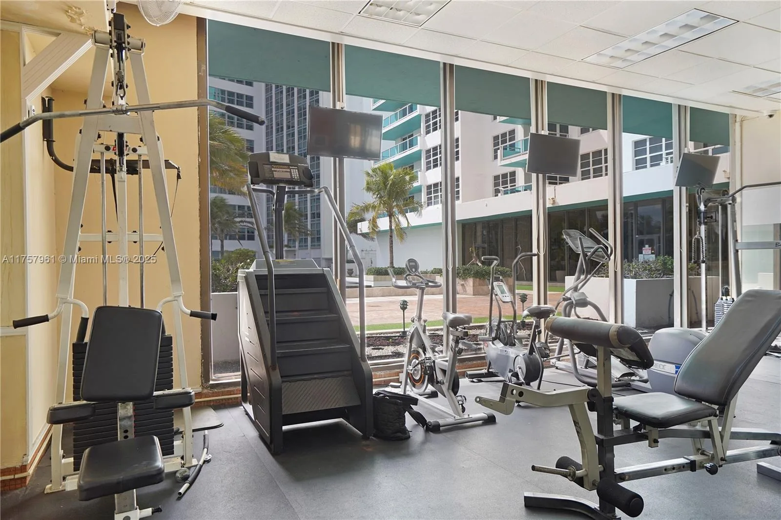 5101 Collins Ave # 14G, Miami Beach, FL 33140 photo 10