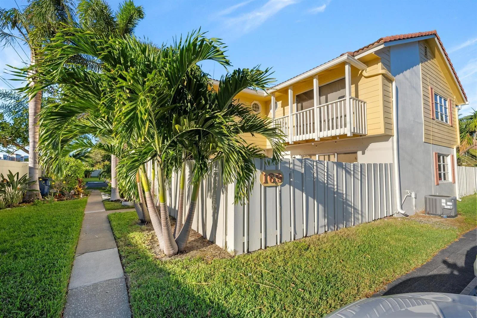 169 Seabreeze Circle, Jupiter, FL 33477 photo 2