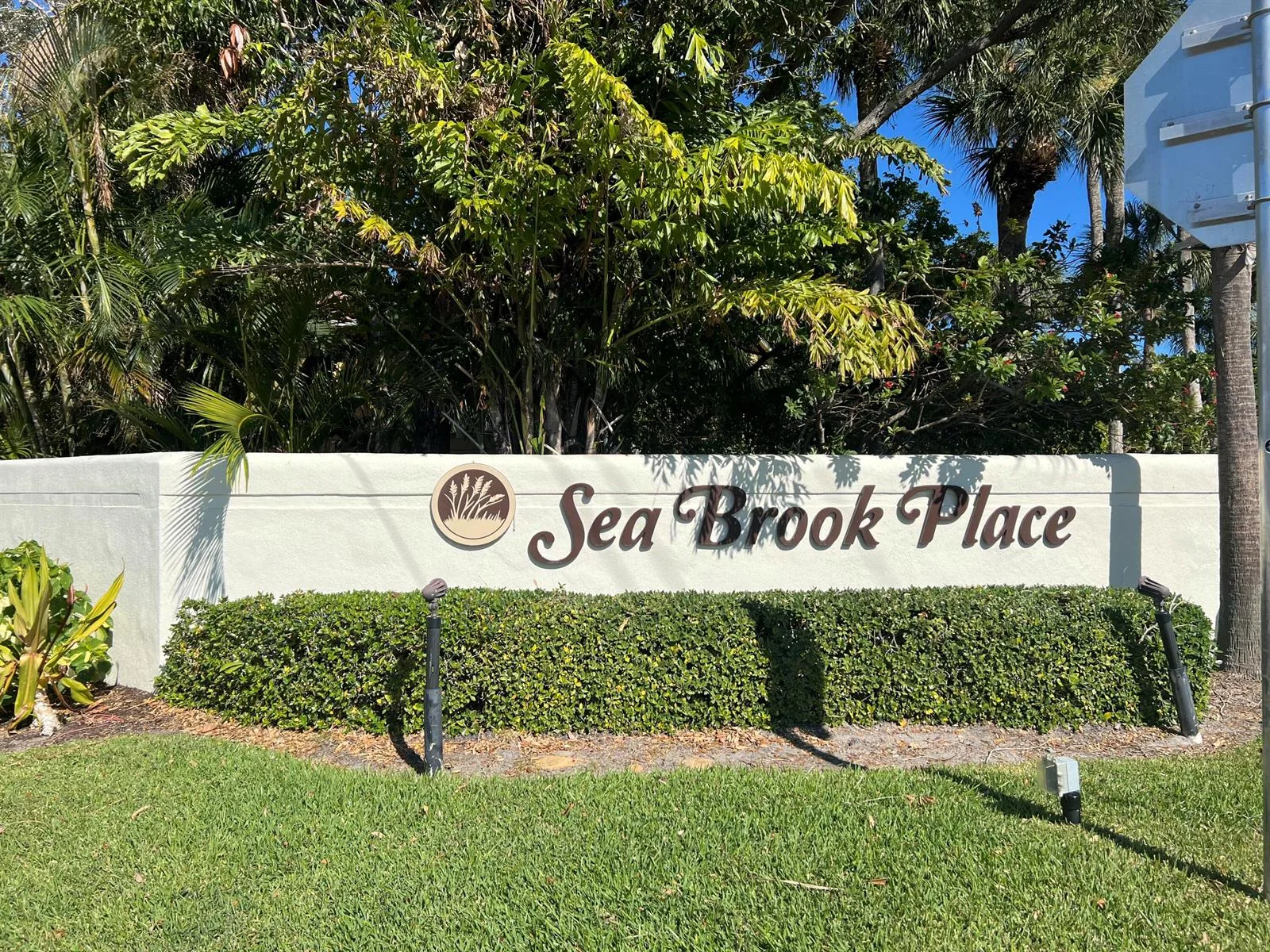 169 Seabreeze Circle, Jupiter, FL 33477 photo 3