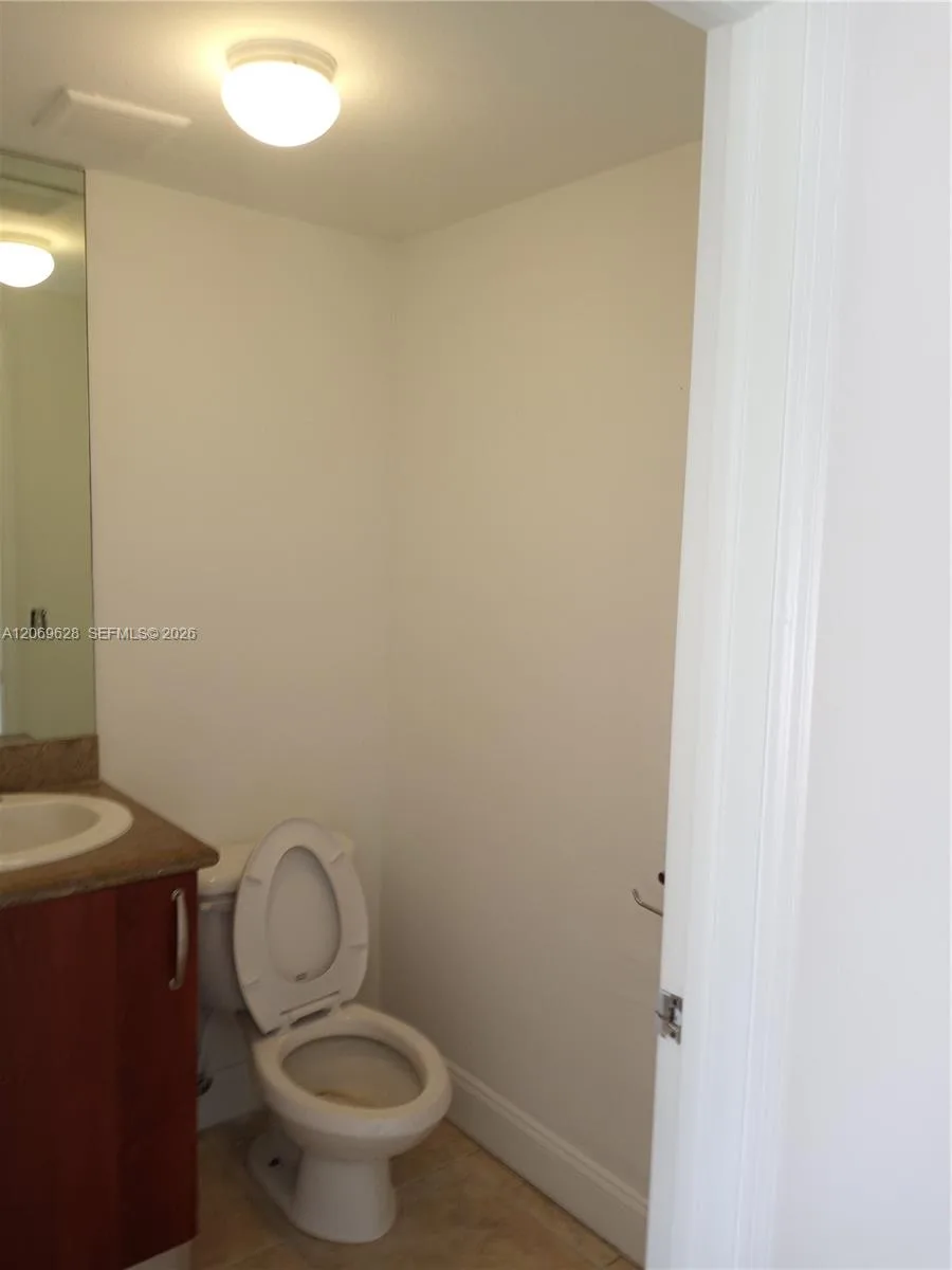 18125 NW 74th Ct # 18125, Hialeah, FL 33015 photo 9