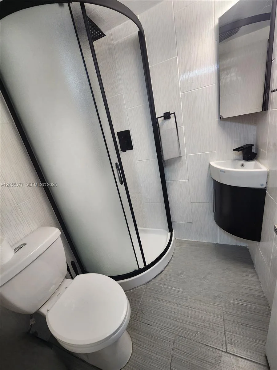 2801 NE 183rd St # 310W, Aventura, FL 33160 photo 8
