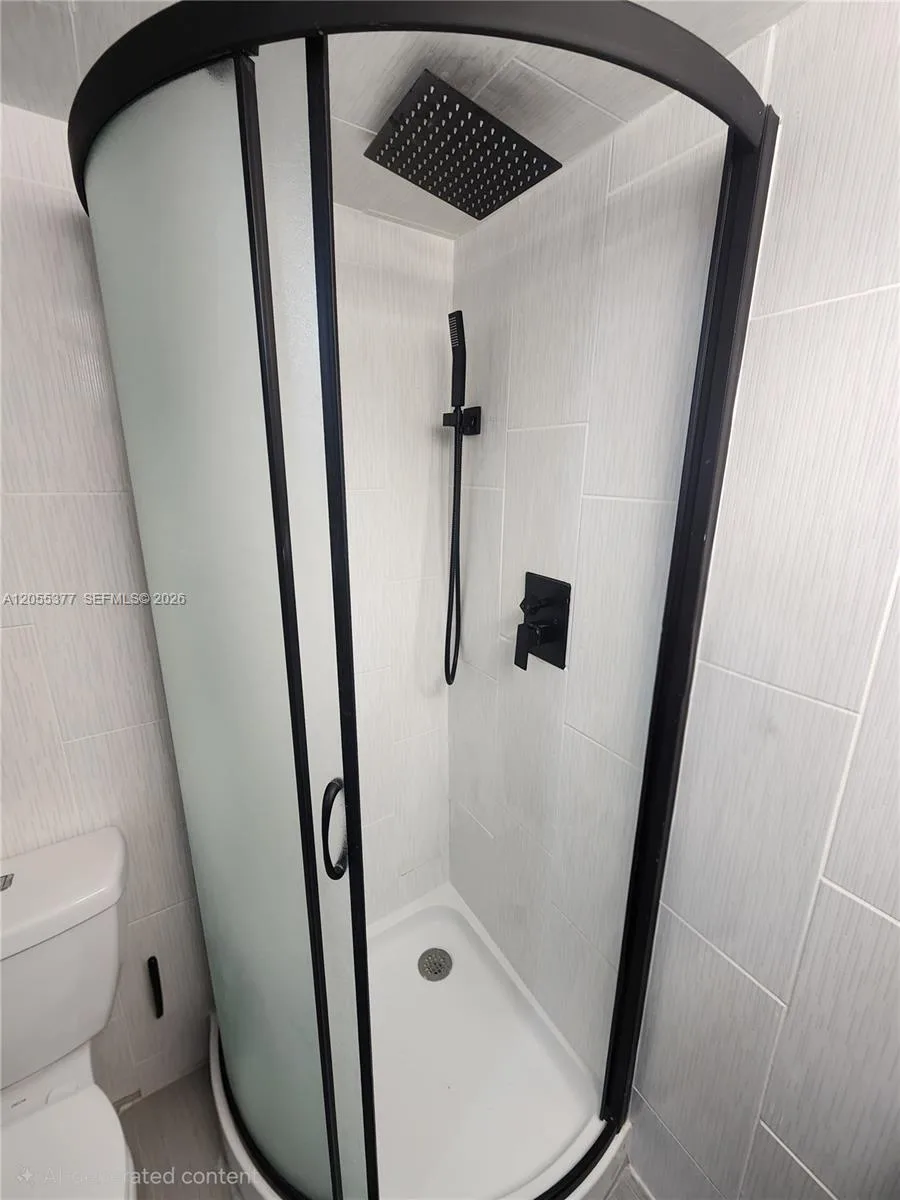 2801 NE 183rd St # 310W, Aventura, FL 33160 photo 9