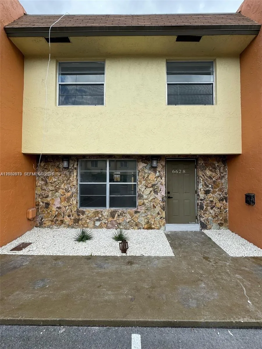 6628 SW 41st St # 6628, Davie, FL 33314