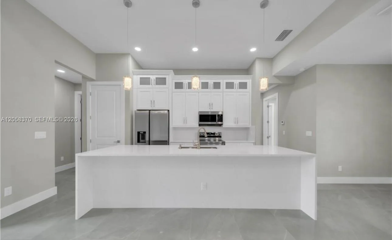 4205 NORA, Lehigh Acres, FL 33976 photo 8
